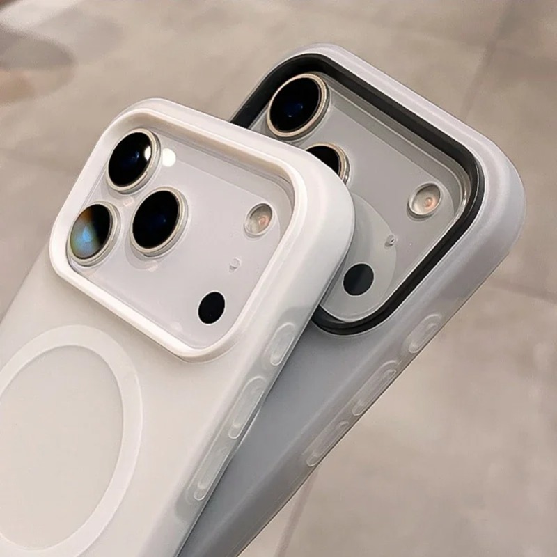 高級2in1マグネット式耐衝撃ケース iPhone 18 P - Liquid Silicone Magnetic Phone Case のレビューと価格