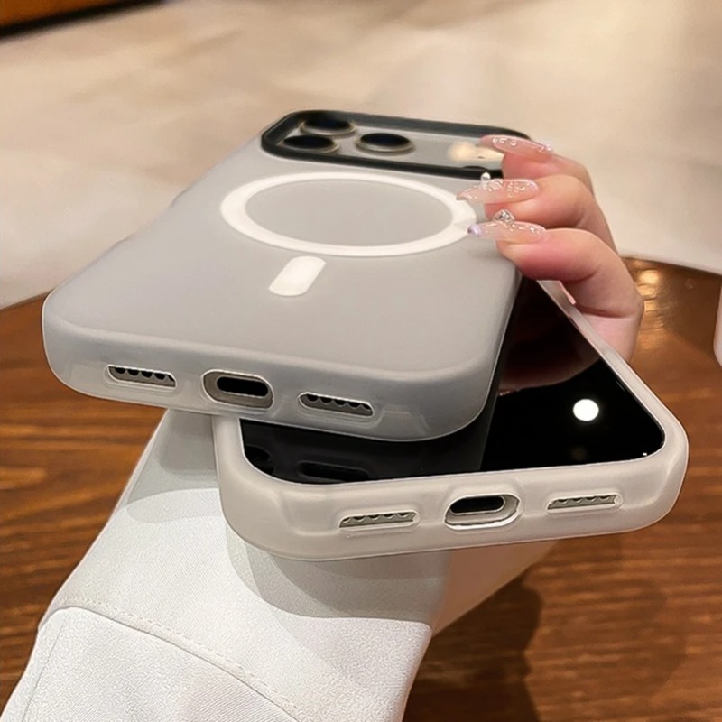 高級2in1マグネット式耐衝撃ケース iPhone 18 P - Liquid Silicone Magnetic Phone Case のレビューと価格